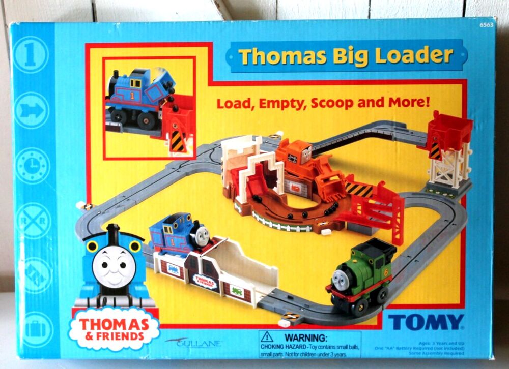 2001 Tomy Thomas the Tank Engine & Friends #6563 Thomas Big Loader New